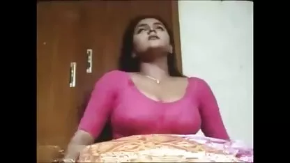 به شدت, فیلم های پورن جدید سکسی Fucks در جوان گل میخ به نگه داشتن او خصوصی